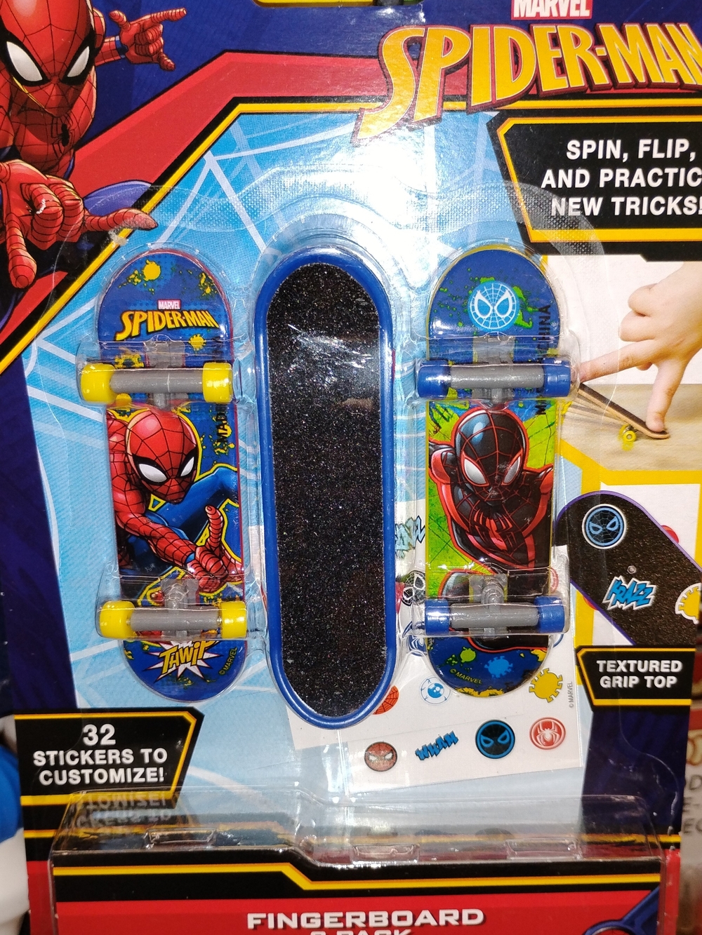 Kids' Spider-Man Fingerboard Skate Board Set